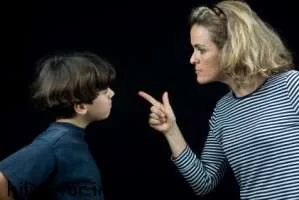 2000 - چگونه با کودکان پیش فعال رفتار کنیم؟