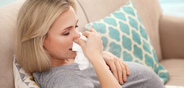 سرماخوردگی بالرداری - اگر در بارداری سرما خوردیم چه کنیم ؟ + درمان گیاهی