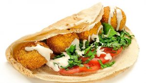 فلافل 300x171 - غذاهای معروف خاورمیانه که شهرت جهانی دارند! (قسمت اول)