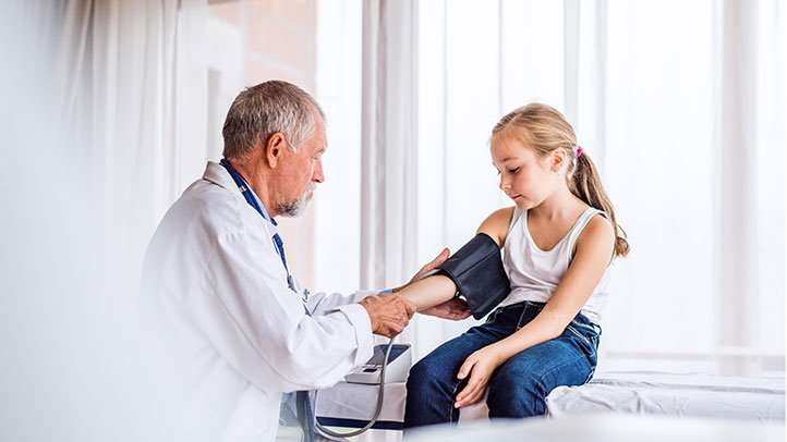Diagnosing-High-Blood-Pressure-in-Kids-722x406 فشار خون بالا در کودکان