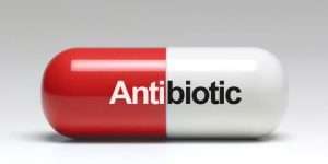 antibiotics 300x150 - کونژنکتیویت : تشخیص، پیشگیری و درمان