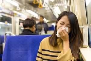 sneeze bus 300x200 - 33 دانستنی شگفت انگیز که شما در مورد بدن خود نمی دانید