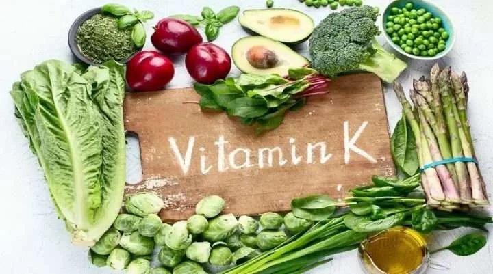 vitamin K 720x401 -  غذاهایی که ویتامین K دارند