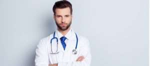 سرماخوردگی: از خود و دیگران محافظت کنید portrait of serious handsome male doctor with crossed hands on gray picture id802407384 300x132 - سرماخوردگی: از خود و دیگران محافظت کنید
