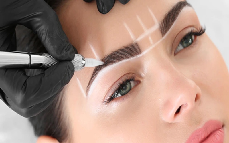 مراقبت های پس از کاشت ابرو