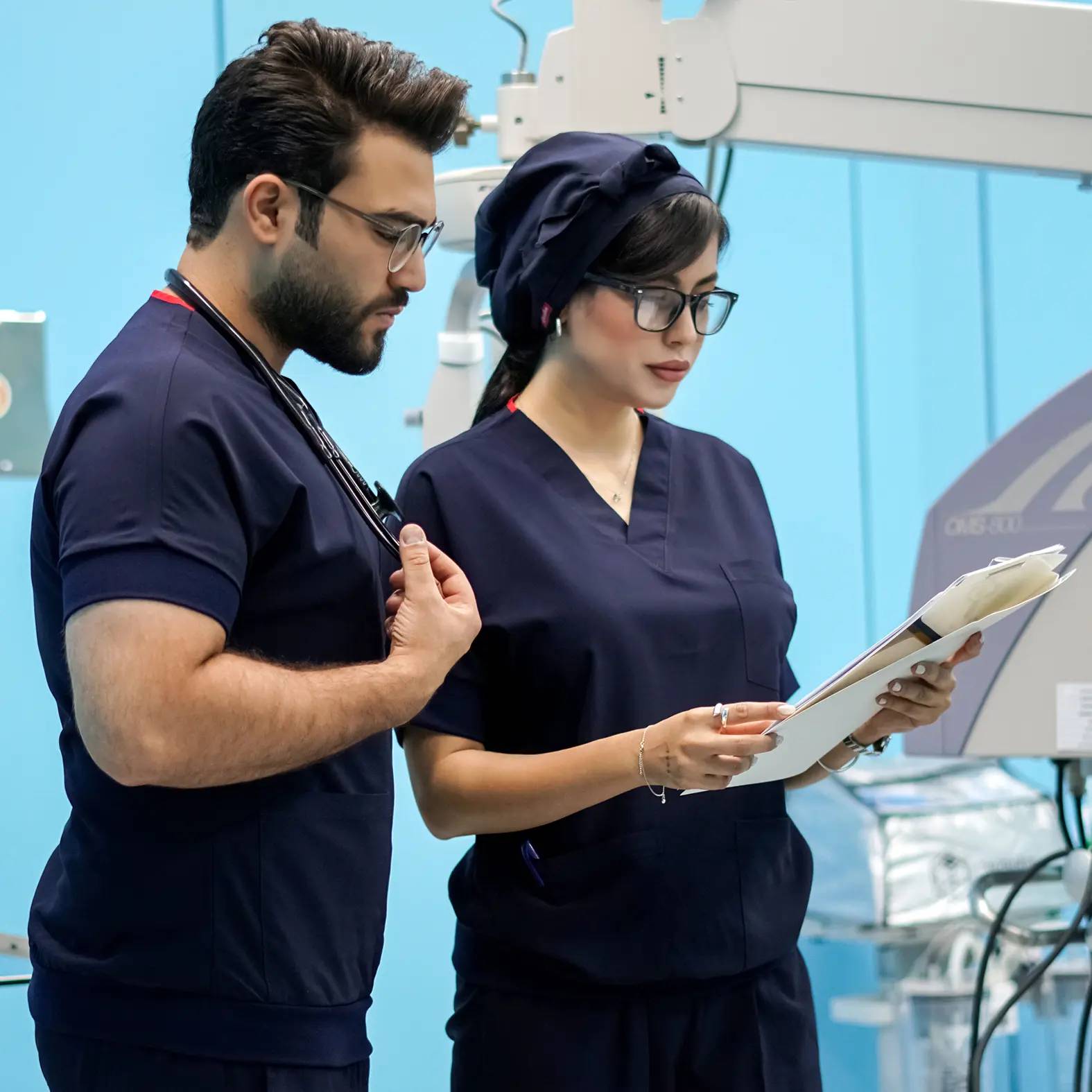 بهترین رنگهای اسکراب برای بخشهای مختلف بیمارستان و کلینیکها