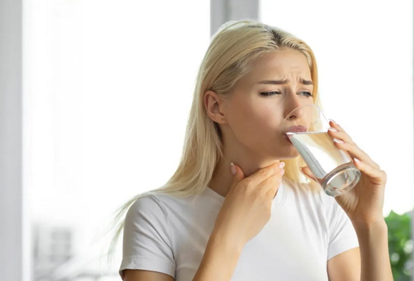 افزایش دقت و قدرت بلع به کمک آب به میزان کنترل شده