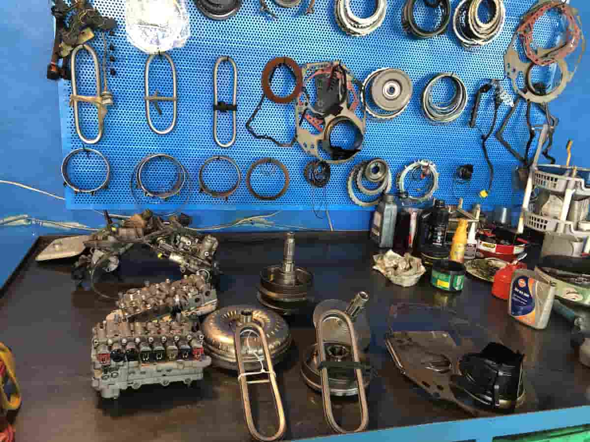 راهکارهای جلوگیری از کم آوردن جیلی X7 در سربالایی